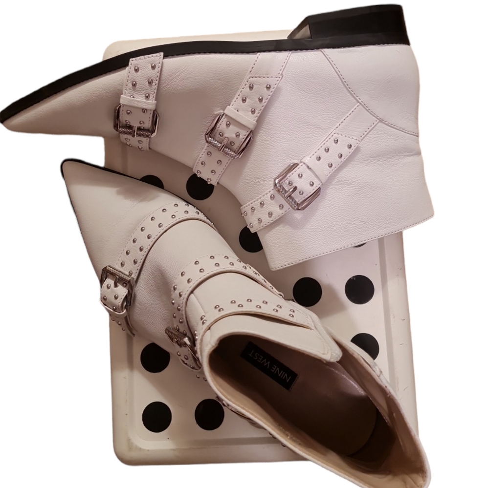 Nine West Seraphim Bootie